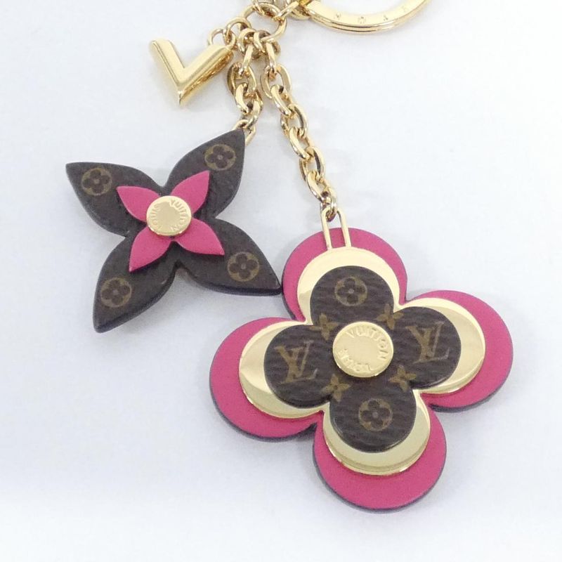 Louis Vuitton Monogram Key Holder Blooming Flower — view 2