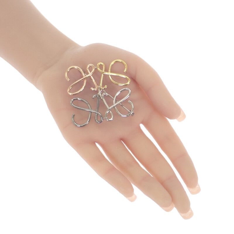 Loewe Anagram Brooch X10 Metal Multicolor Gold Silver Classic Fashion — view 7