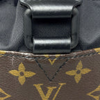 Louis Vuitton Shoulder Bag Monogram Chokes — view 5