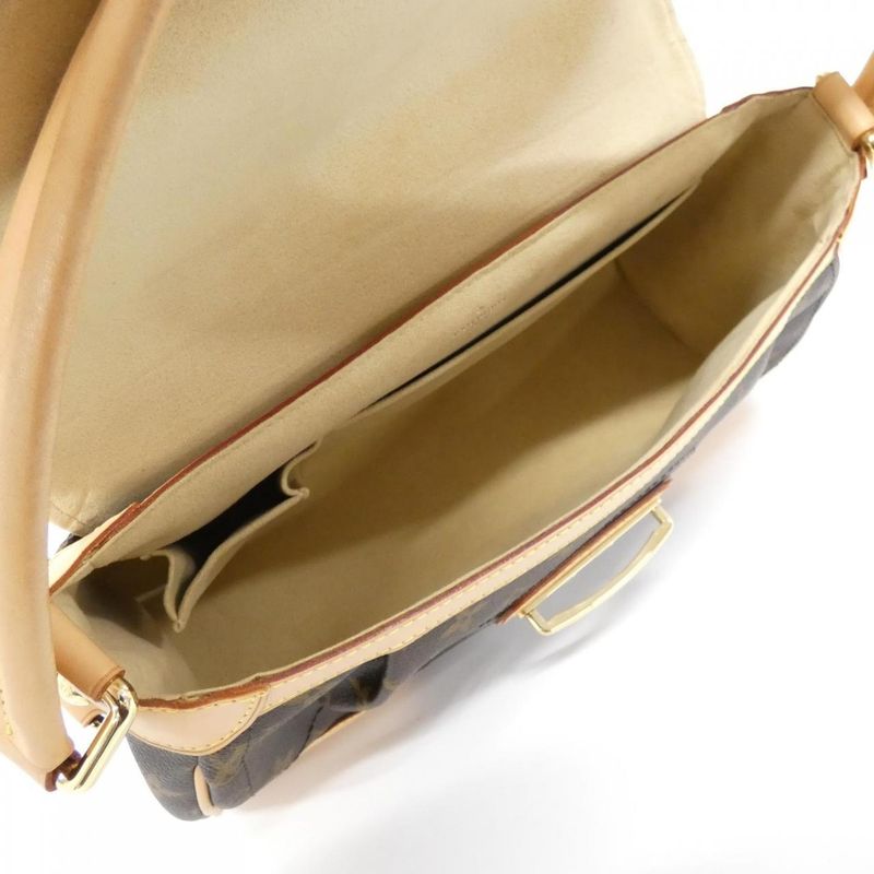 Louis Vuitton Monogram Beverly MM Shoulder Bag — view 7