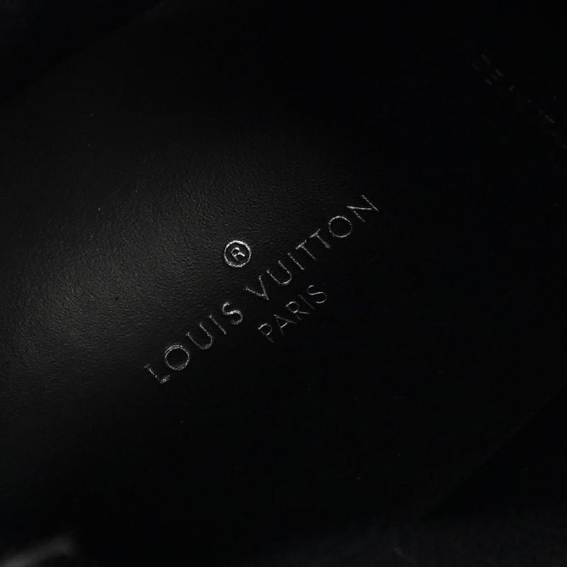 Louis Vuitton Arc Light Line Sneakers — view 6