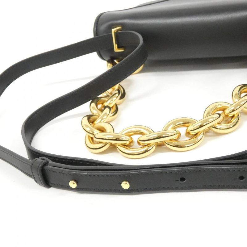 Bottega Veneta V12 J0 Shoulder Bag — view 6