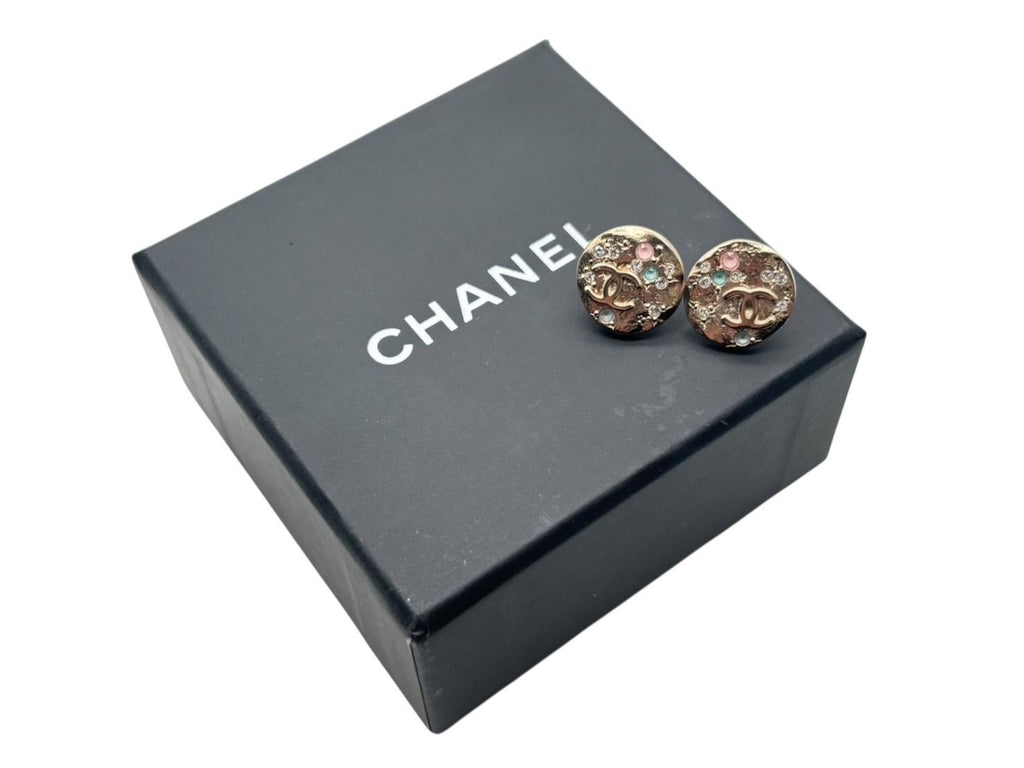 Chanel CC Logo Round Earrings 16 Rhinestone Color Stone Gold Metal
