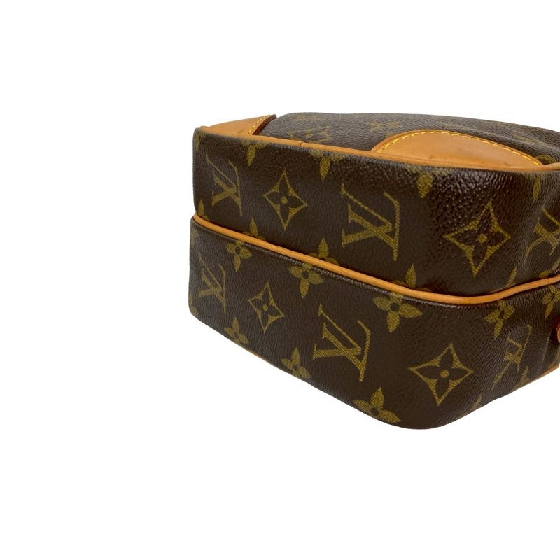 Louis Vuitton Vintage Amazon Monogram Leather Shoulder Bag — view 9