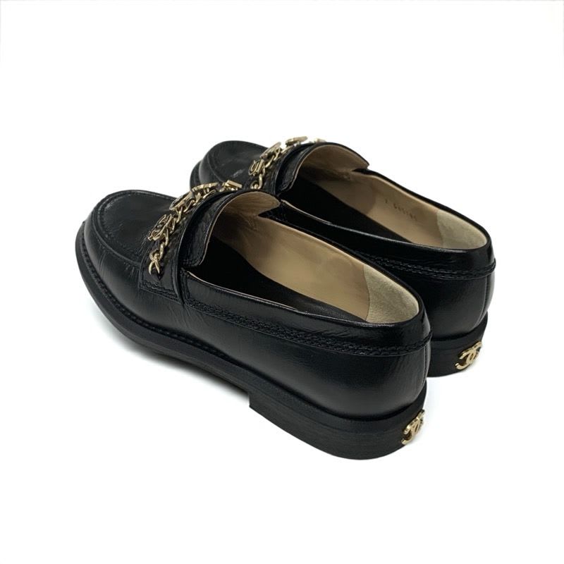 Chanel Loafer Leather Shoes Black Gold Coco Mark Chain Icon — view 4