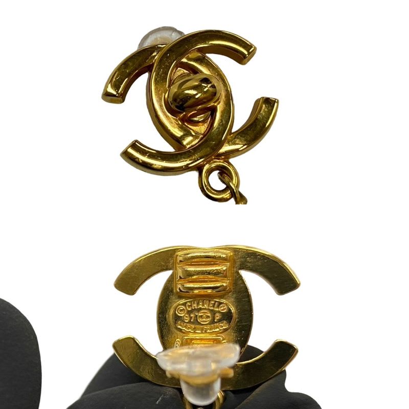 Chanel 97 Vintage Faux Pearl Coco Mark Logo Motif — view 3