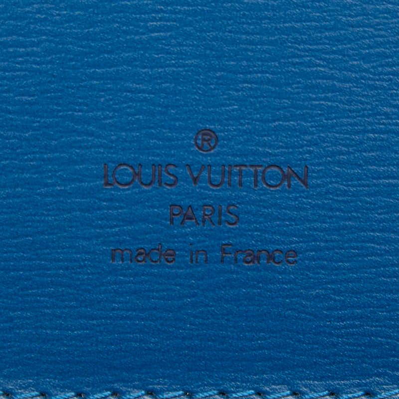 Louis Vuitton Epi Cluny Toledo Blue Leather — view 8