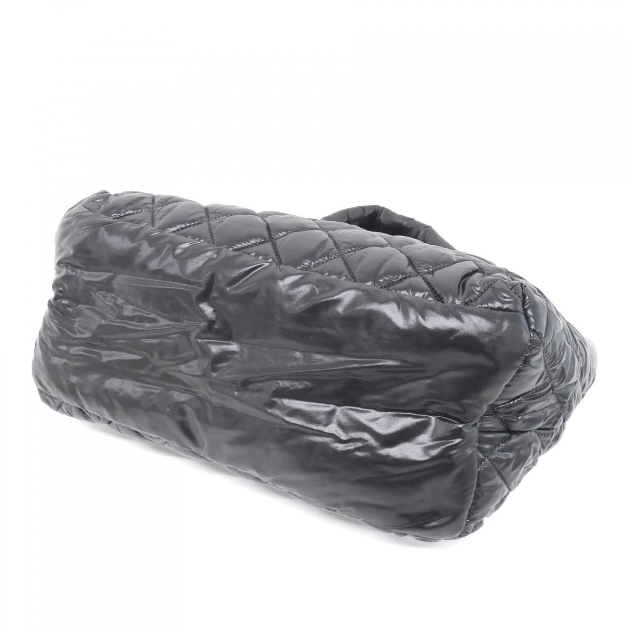 Chanel Coco Cocoon Line 48610 Bag — view 3