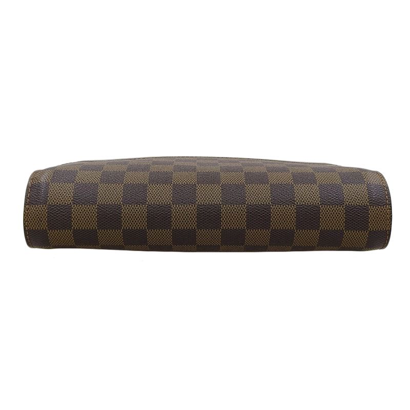 Louis Vuitton Damier Saint Clutch Bag — view 3