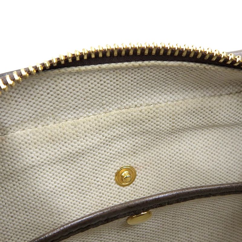 Gucci Jumbo GG Shoulder Bag — view 6