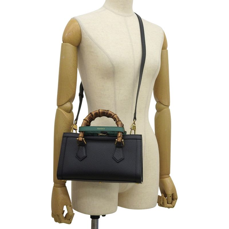 Gucci Diana Small Shoulder Bag — view 9