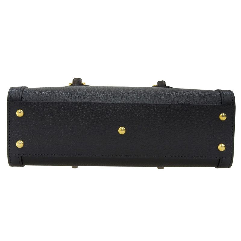 Gucci Diana Small Shoulder Bag — view 4