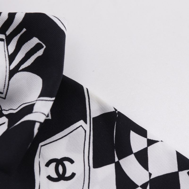 Chanel Ribbon Scrunchie Coco Mark Silk Black White — view 5