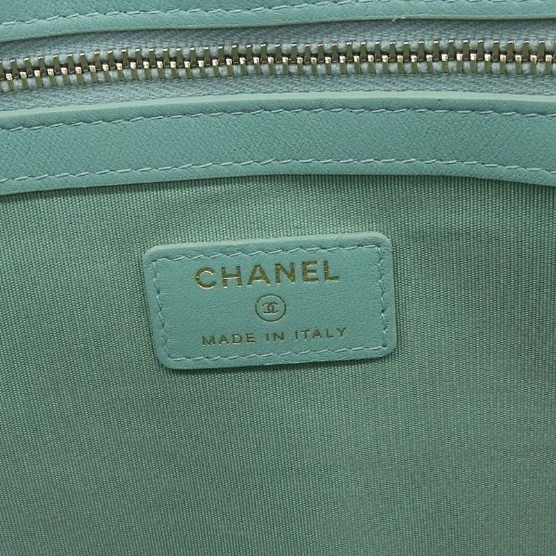 Chanel Clutch Tweed Light Bag — view 8