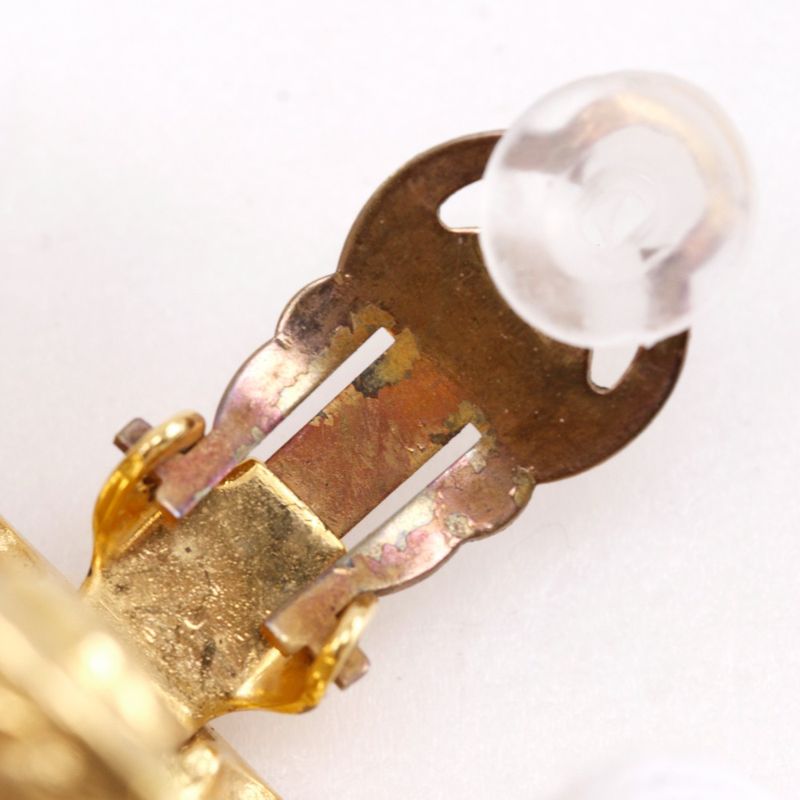Chanel Coco Mark Vintage Gold Plated 93 P 23.8 g Earrings — view 7