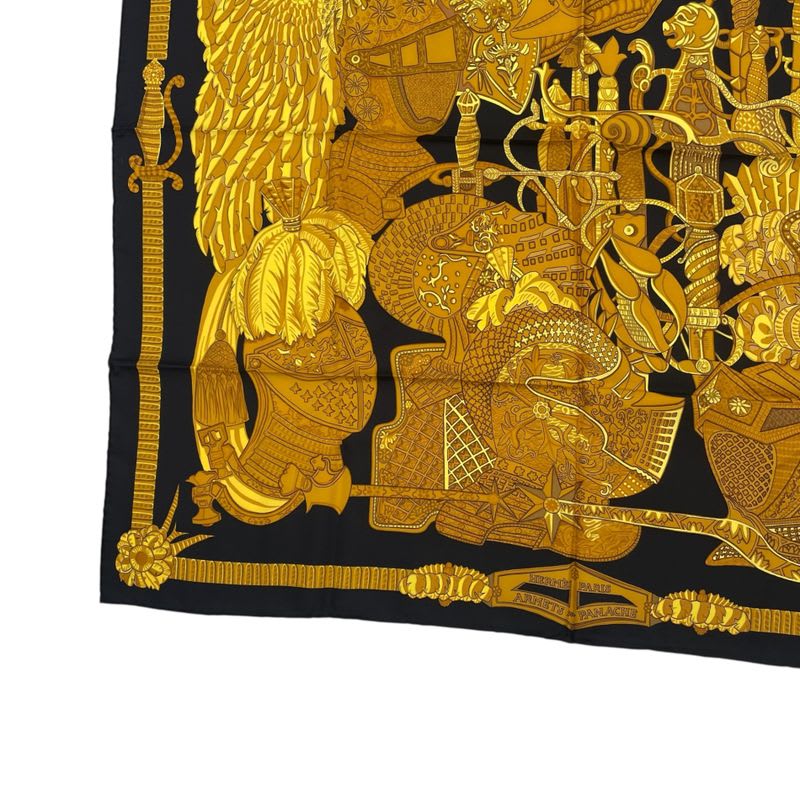 Hermes Scarf Silk Carre 90 Armets En Panache Feather Helmet Gold Black — view 4