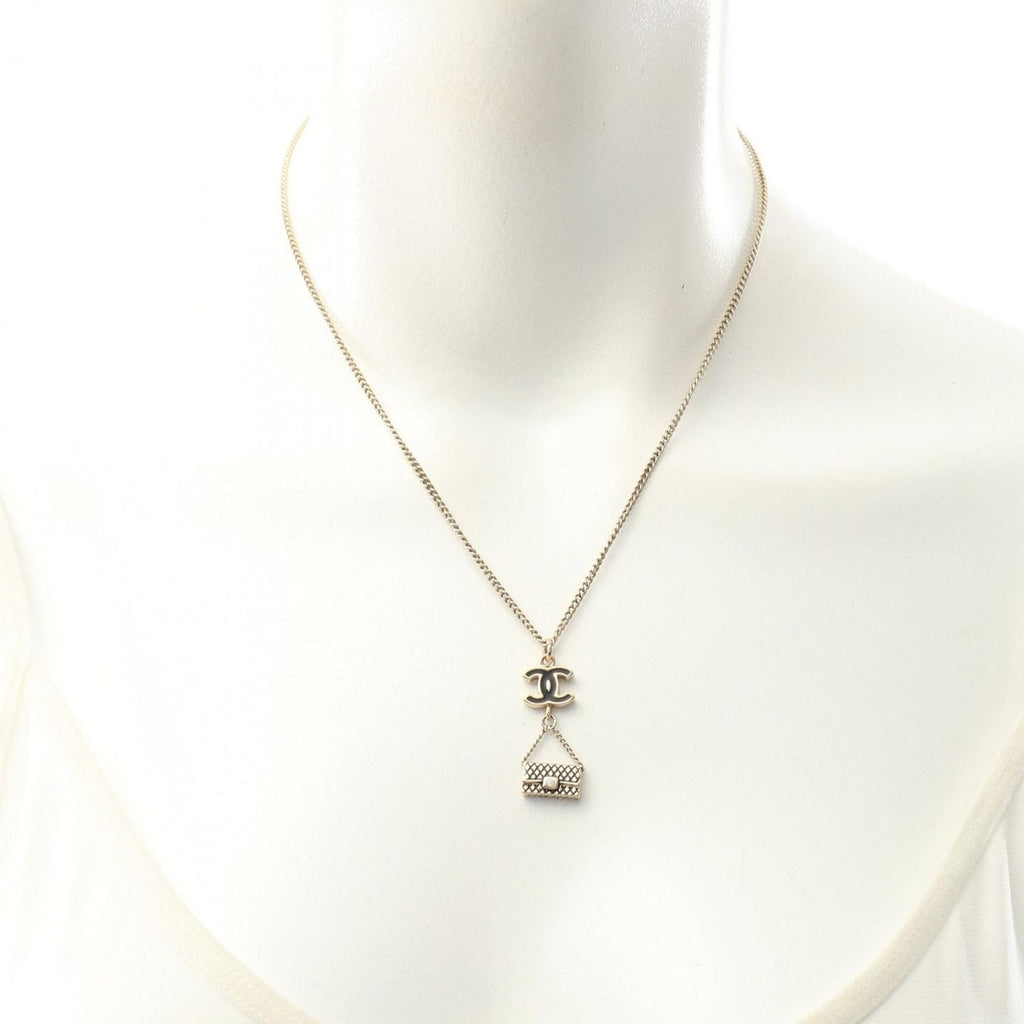 Chanel Necklace Heremark Quilted GP — view 6