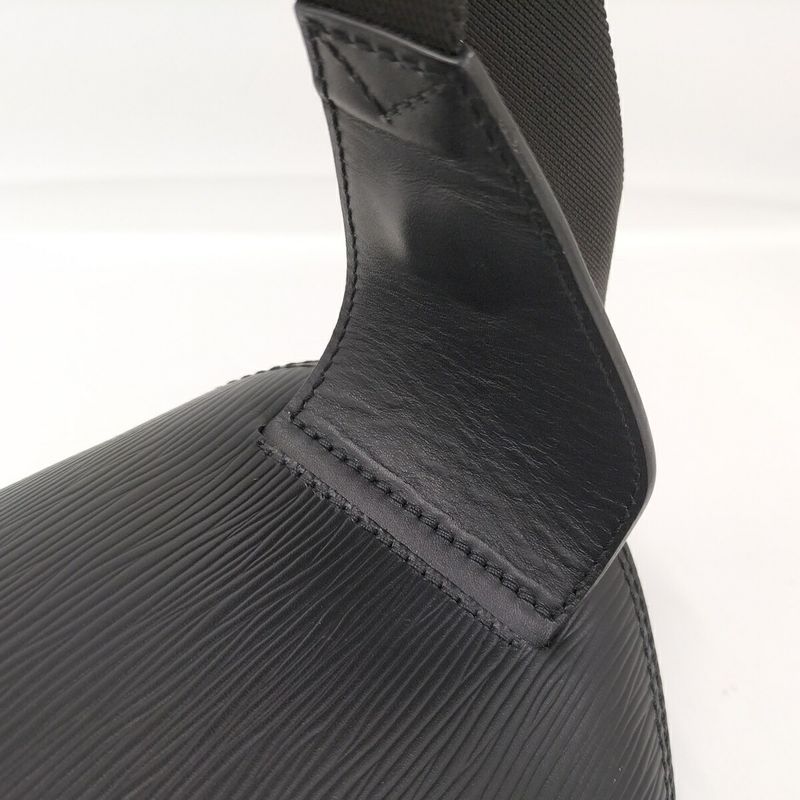 Louis Vuitton Bum Bag Body Circle Epi Leather Noir Black — view 6