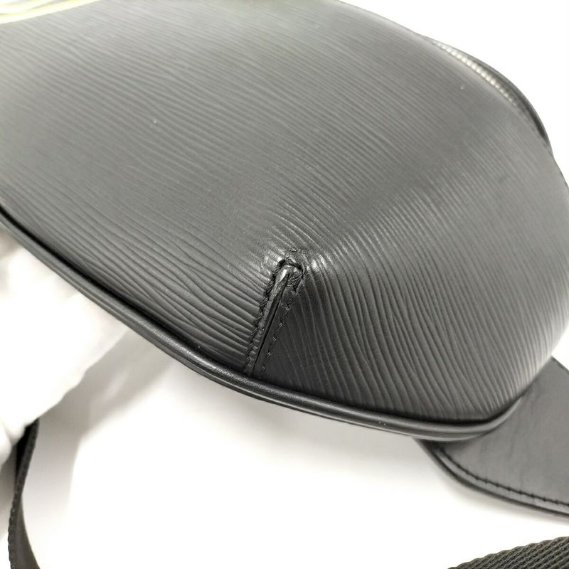 Louis Vuitton Bum Bag Body Circle Epi Leather Noir Black — view 3