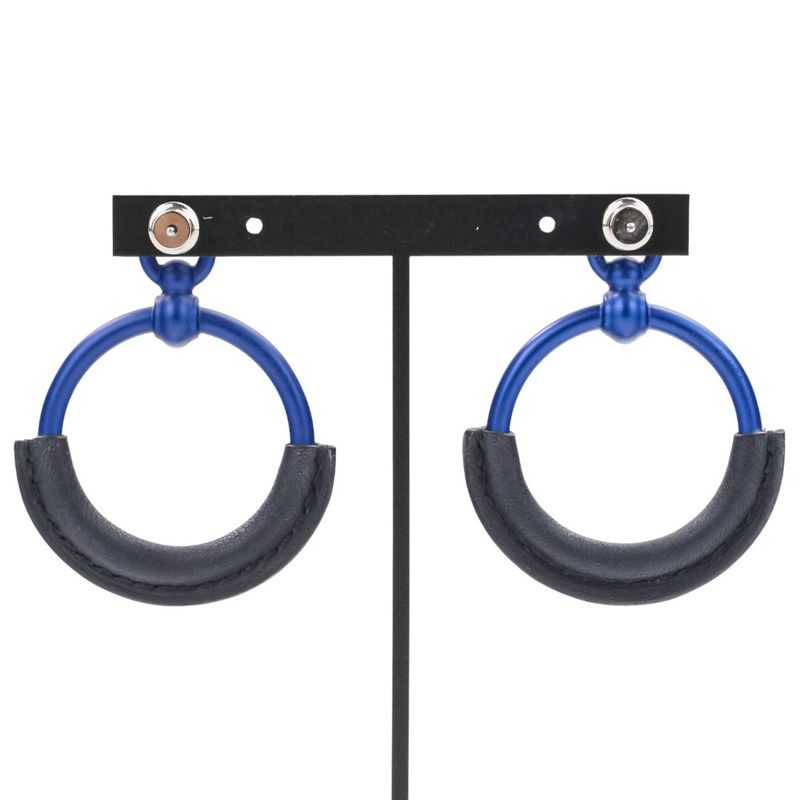 Hermes Loop Grand Earrings PM Aluminum Navy — view 4