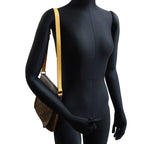Louis Vuitton Shoulder Bag — view 9