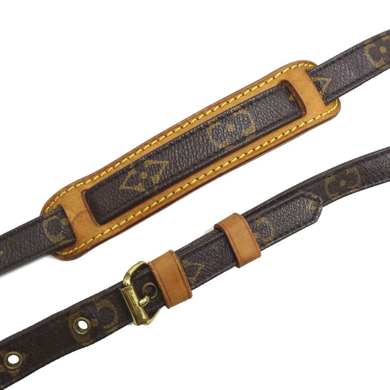 Louis Vuitton Shoulder Bag — view 6