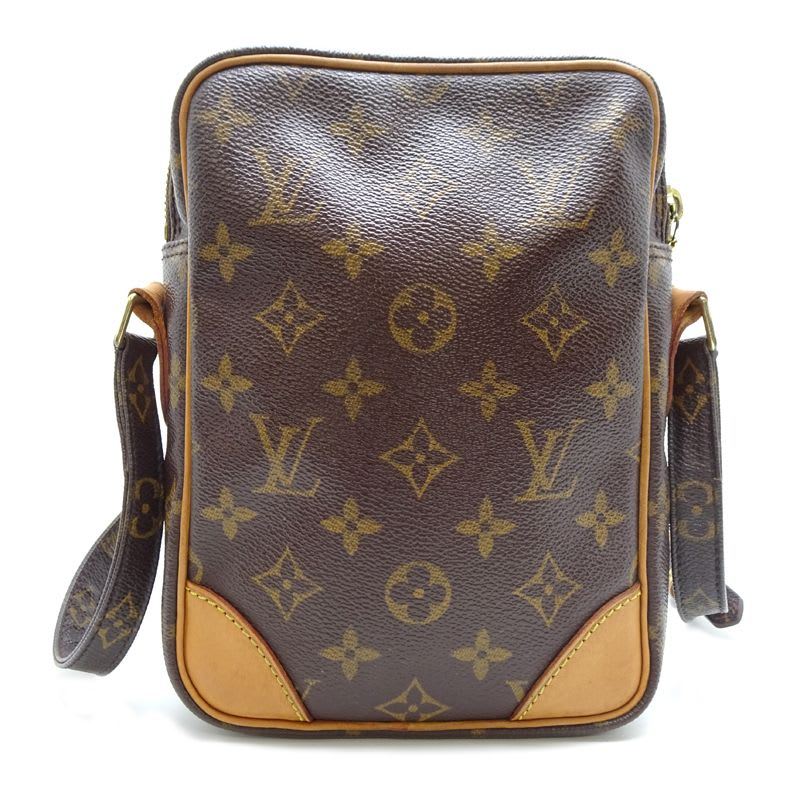 Louis Vuitton Shoulder Bag — view 3