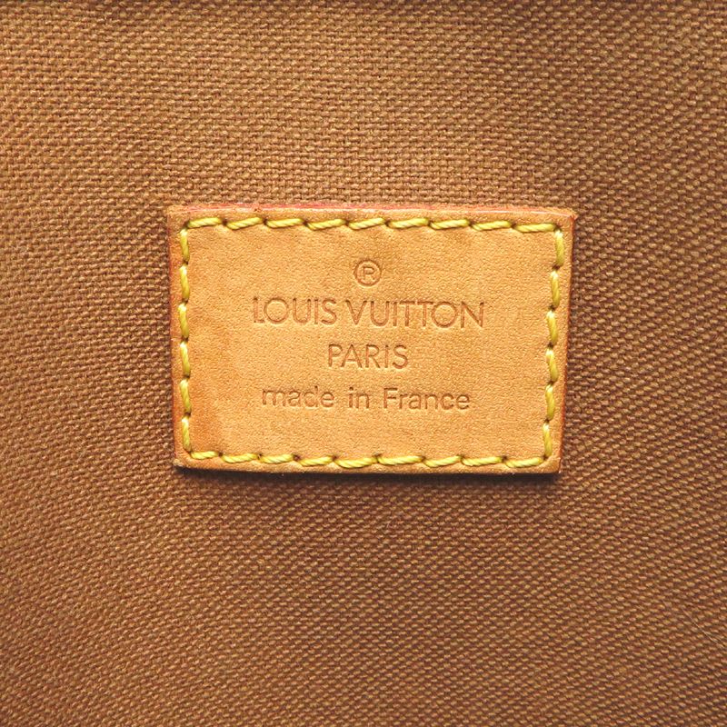 Louis Vuitton Shoulder Bag — view 8