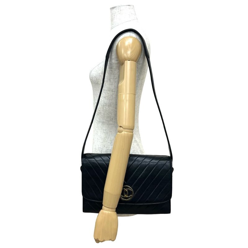 Chanel Vintage V Stitch Lambskin Semi — view 3