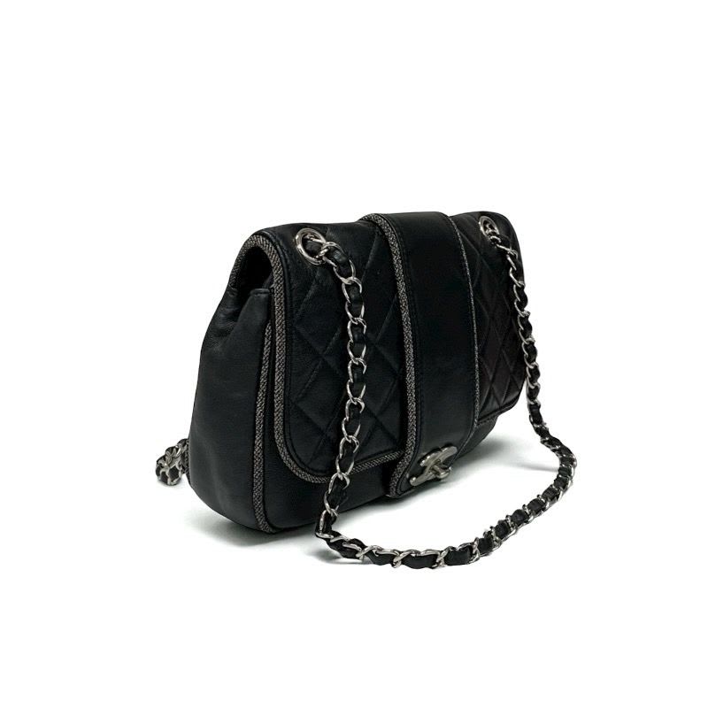 Chanel Bag Shoulder Lambskin Black Silver Quilted Turnlock — view 3