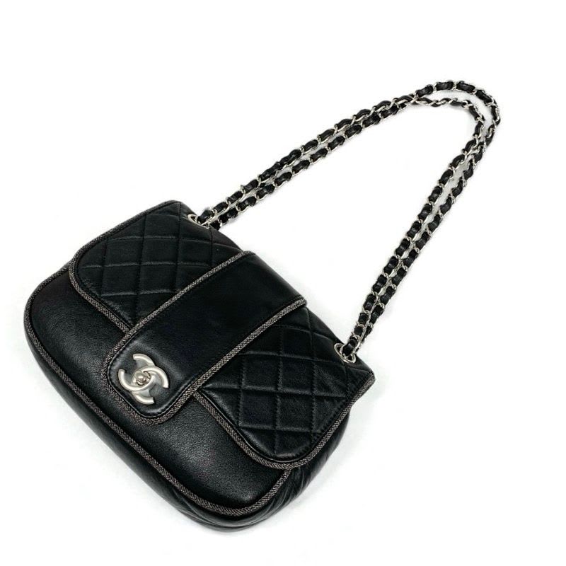 Chanel Bag Shoulder Lambskin Black Silver Quilted Turnlock
