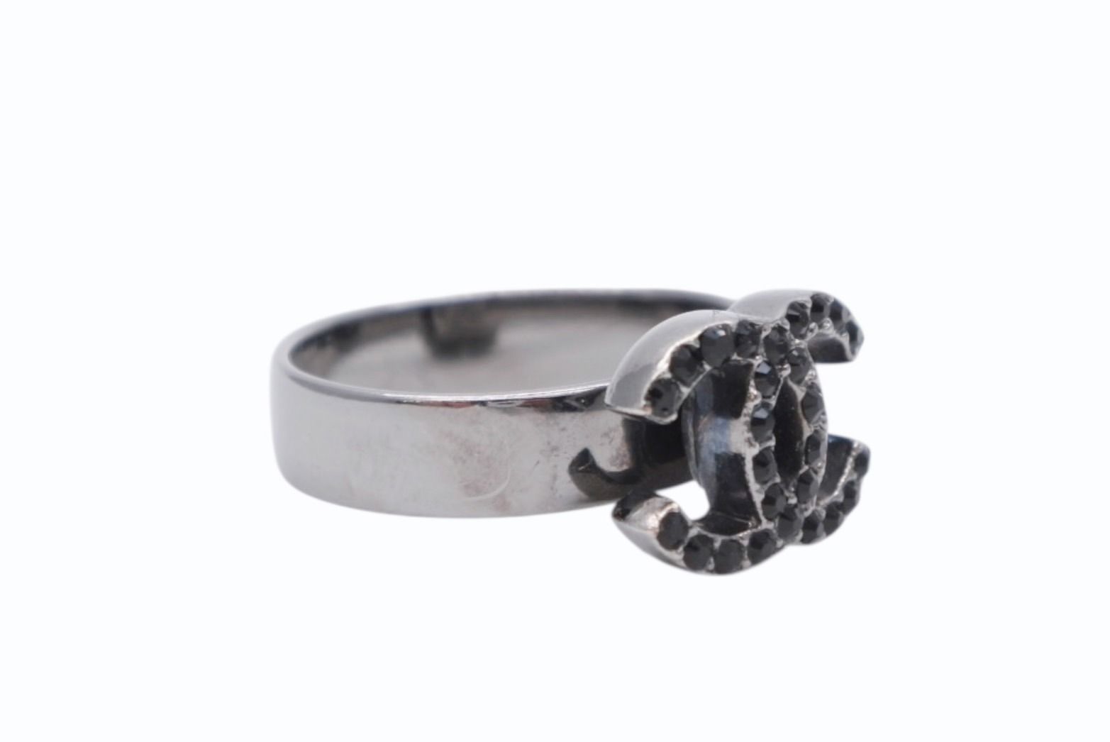 Chanel CC Logo Ring Rhinestone Metal Silver Black — view 3