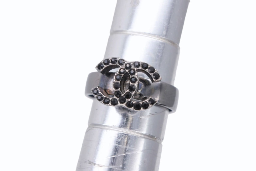 Chanel CC Logo Ring Rhinestone Metal Silver Black — view 7