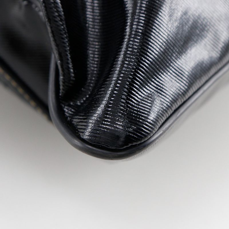 Gucci Cles Store Emblem Black Shoulder Bag — view 5