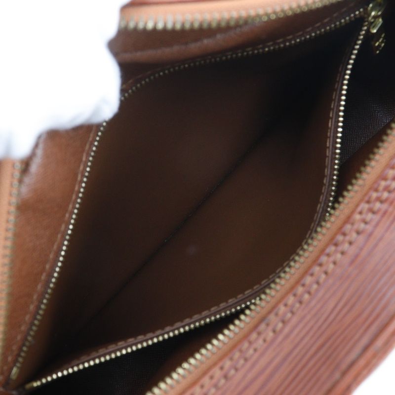 Louis Vuitton Trocadero 27 Vintage Epi Leather Kenya Brown Mi0961 — view 6