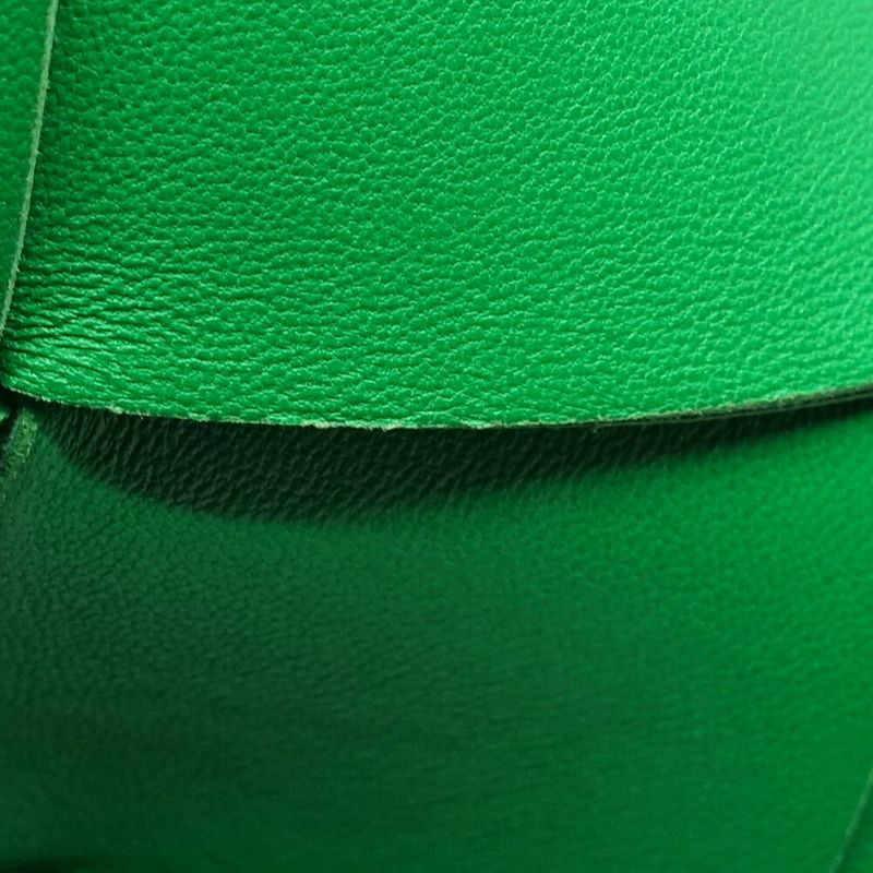 Bottega Veneta Cassette Camera Bag Intrecciato Shoulder RFID — view 9