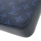 Louis Vuitton Shadow Duo Messenger — view 4