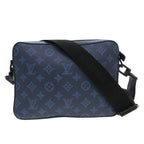 Louis Vuitton Shadow Duo Messenger — view 3