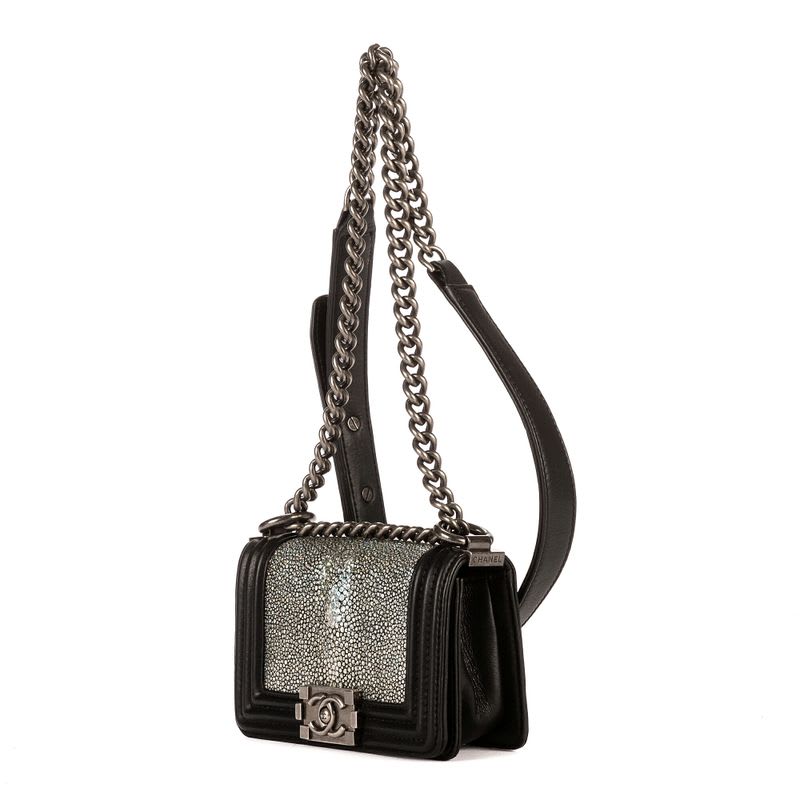 Chanel Unique Piece Boy Garusha Black Skin — view 3