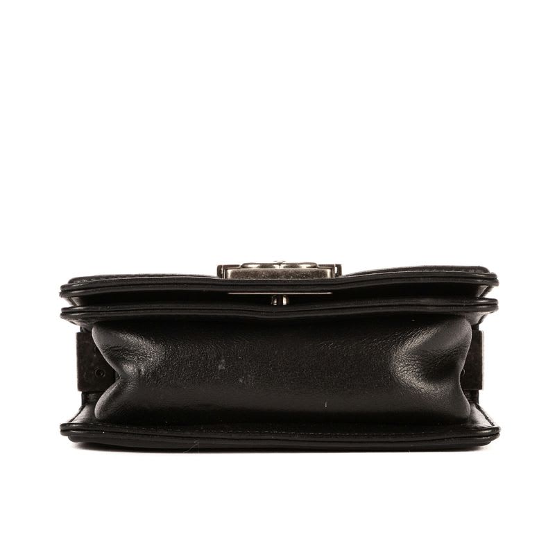 Chanel Unique Piece Boy Garusha Black Skin — view 7