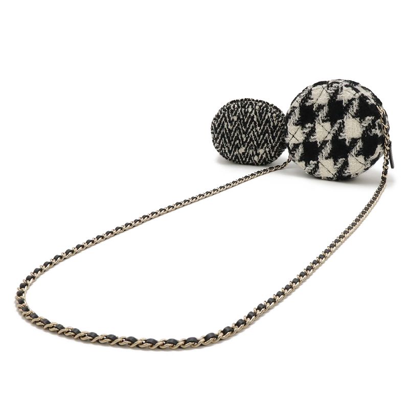 Chanel Round Chain Shoulder Pochette Shape Houndstooth Tweed Shearling Ivory — view 2