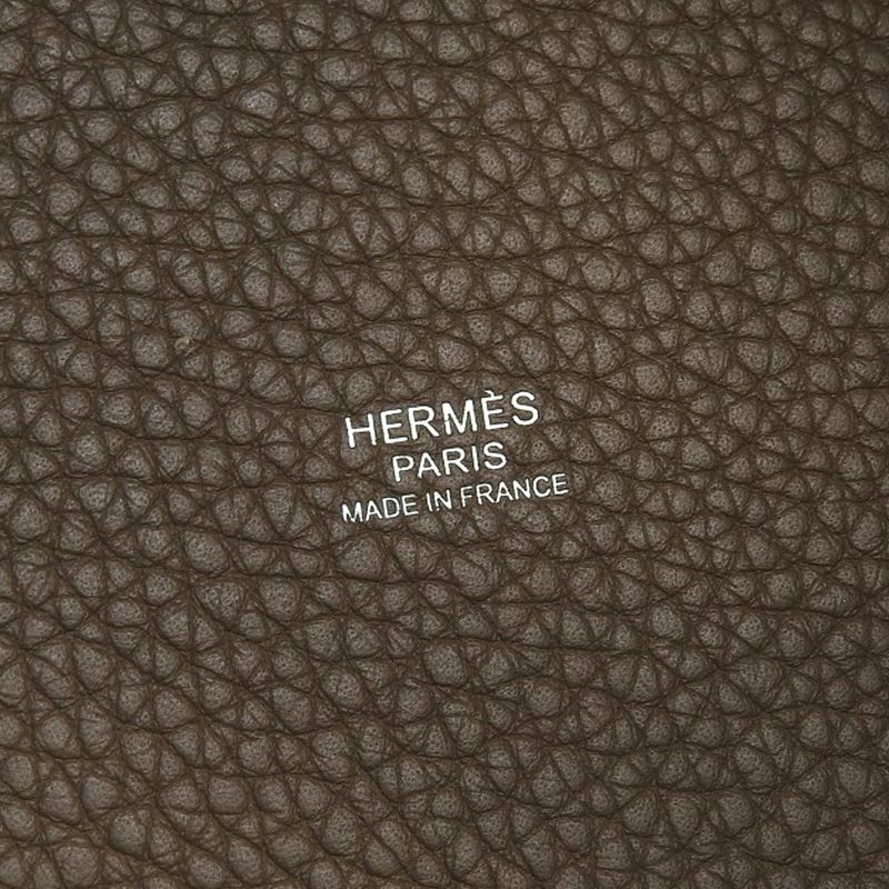 Hermes Picotin Lock MM Handbag — view 8