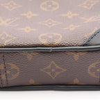 Louis Vuitton Waist Bag Utility Side Leather — view 7
