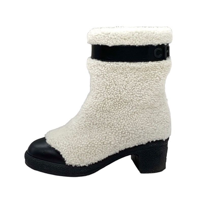 Chanel Boots Short Shoes Shearling White Black Coco Mark Logo — view 3