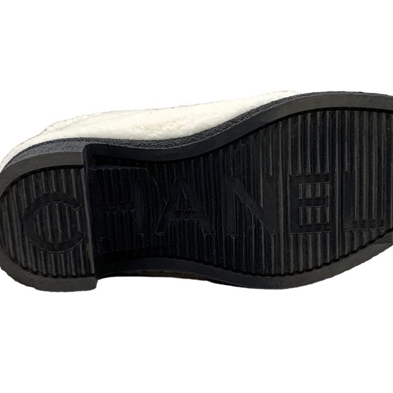 Chanel Boots Short Shoes Shearling White Black Coco Mark Logo — view 7