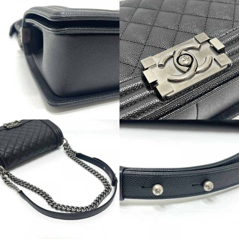 Chanel Shoulder Bag Boy 25 Caviar Leather Black — view 7