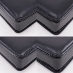 Gucci Vintage Calf Black Shoulder Bag — view 4