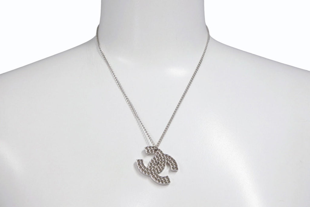 Chanel CC Logo Perforated Necklace Metal Silver — view 8