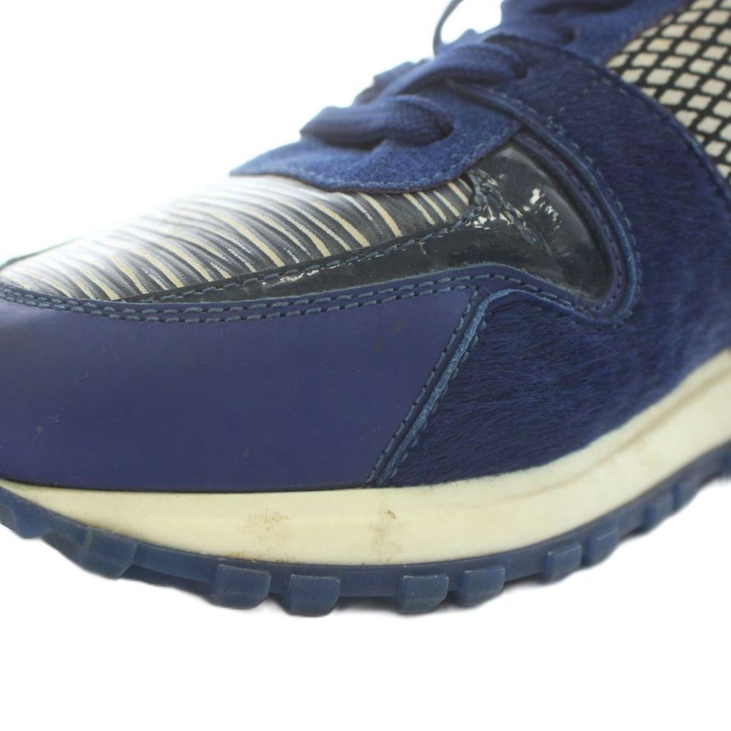 Louis Vuitton Run Away Line Sneakers Haraco Suede Leather Low Cut All Over — view 9