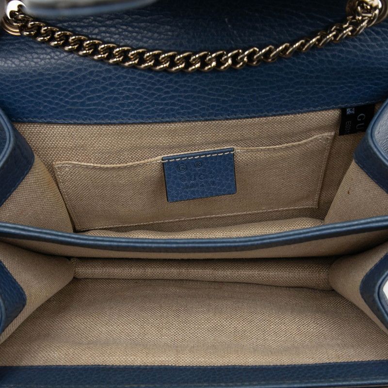 Gucci Interlocking G Chain Shoulder Bag Blue Leather — view 5
